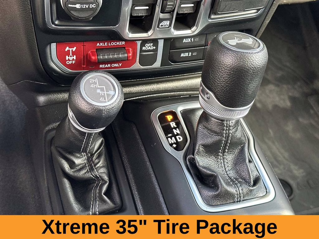 2024 Silver Zynith Clearcoat Jeep Wrangler Willys 4X4 SUV