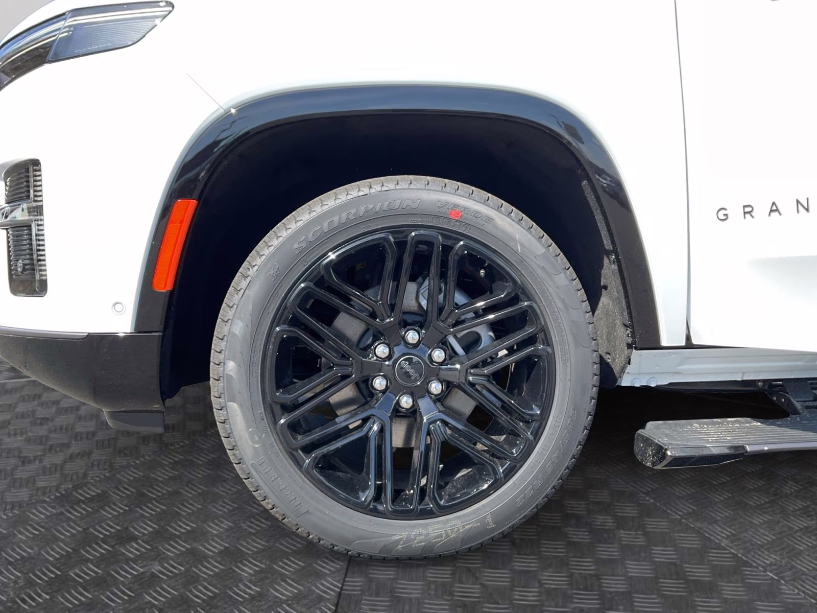 2026 Bright White Clearcoat Jeep Grand Wagoneer L Limited Reserve 4X4 SUV