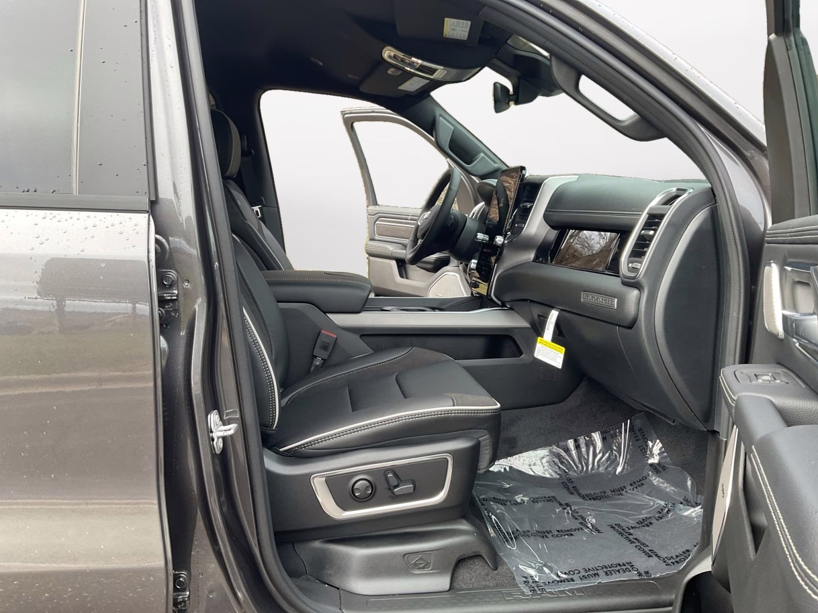 2026 Granite Crystal Metallic Clearcoat Ram 1500 Laramie 4X4 Truck