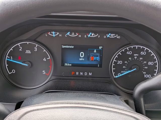 2026 Oxford White Ford Super Duty F-550 DRW XL 4X4 Truck