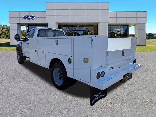 2026 Oxford White Ford Super Duty F-550 DRW XL 4X4 Truck