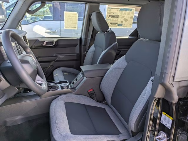 2026 Shadow Black Ford Bronco 4X4 Convertible