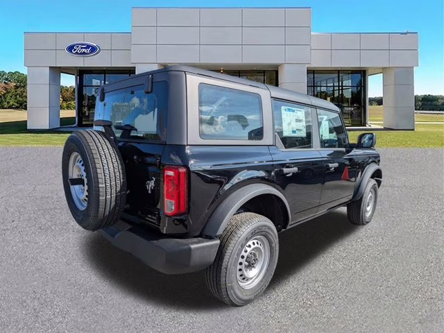 2026 Shadow Black Ford Bronco 4X4 Convertible