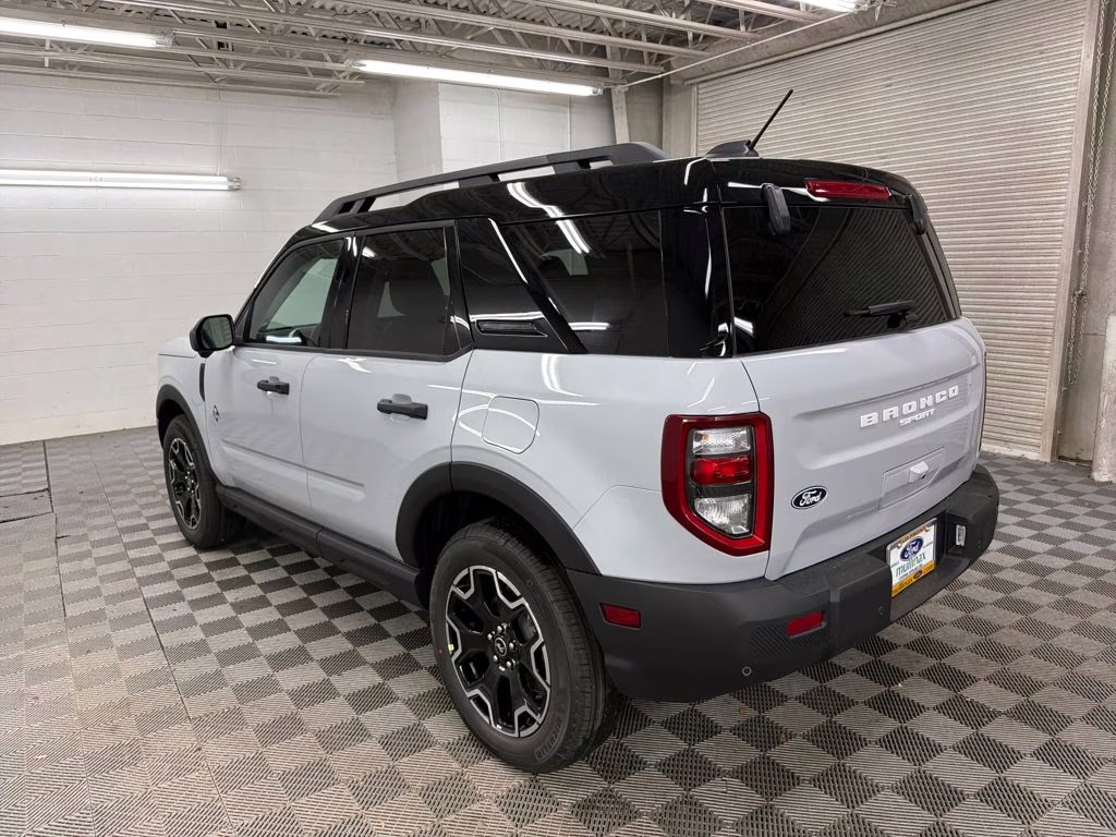 2026 SPACE WHITE Ford Bronco Sport Outer Banks 4X4 SUV