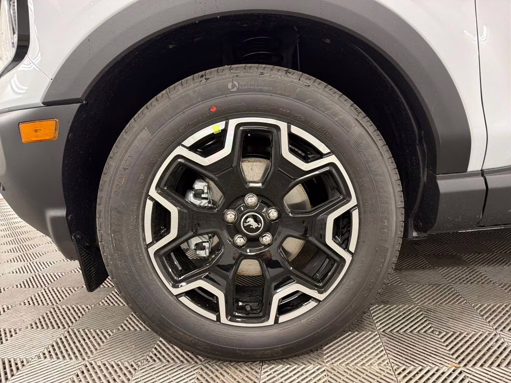 2026 SPACE WHITE Ford Bronco Sport Outer Banks 4X4 SUV