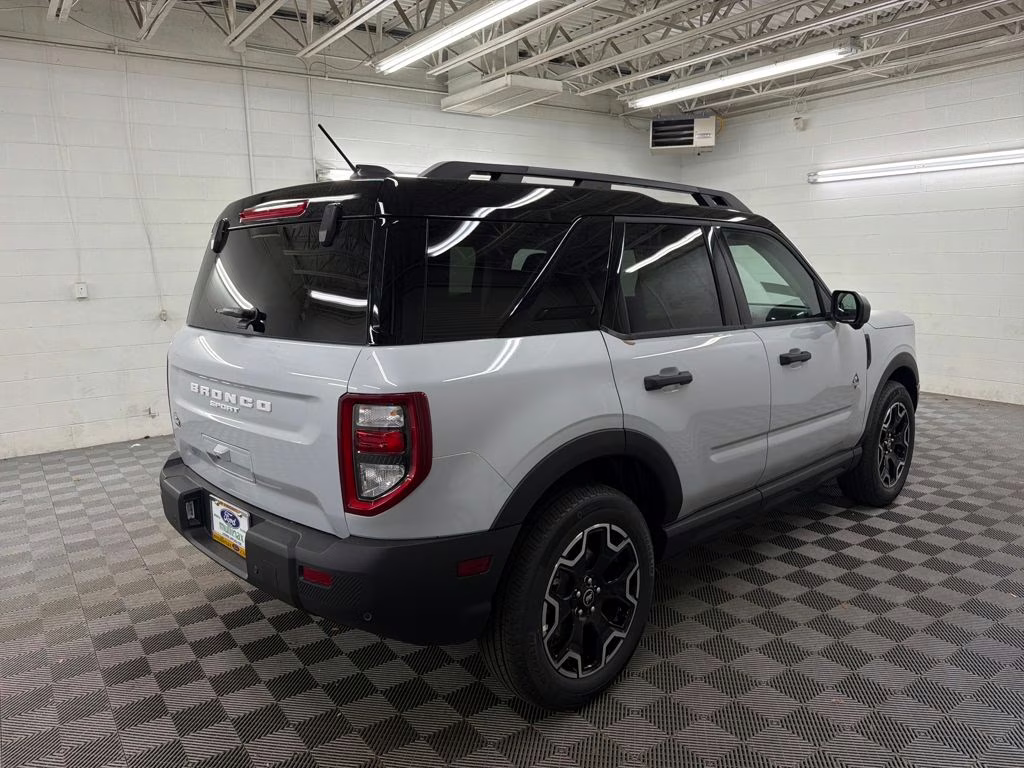 2026 SPACE WHITE Ford Bronco Sport Outer Banks 4X4 SUV