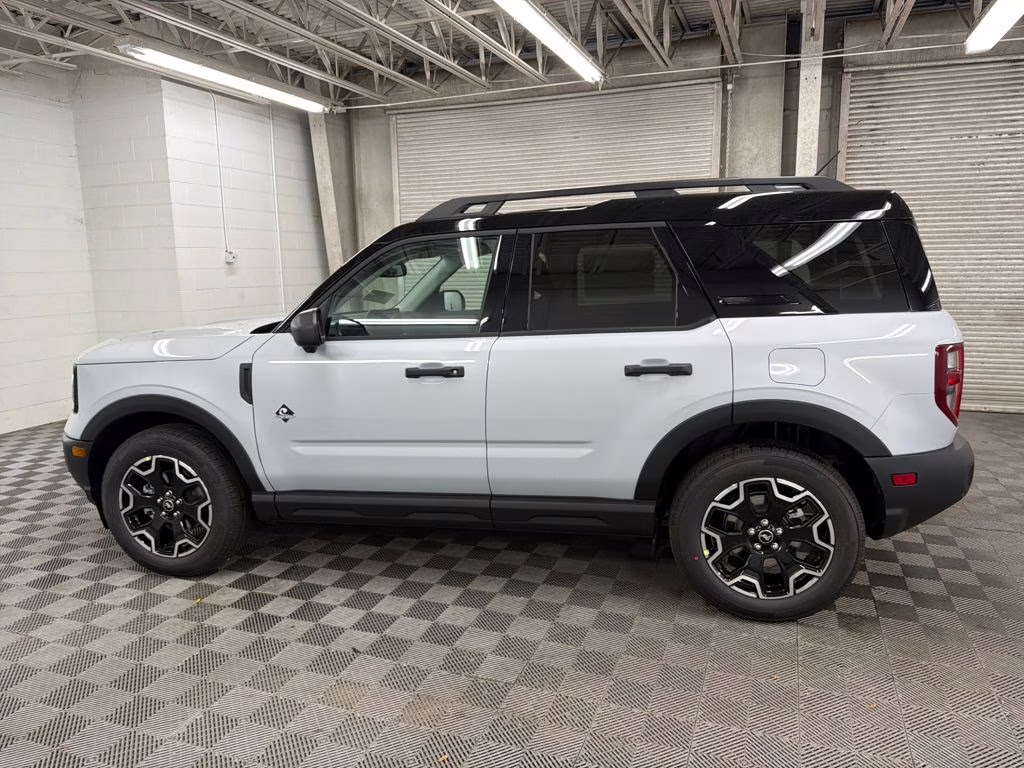 2026 SPACE WHITE Ford Bronco Sport Outer Banks 4X4 SUV