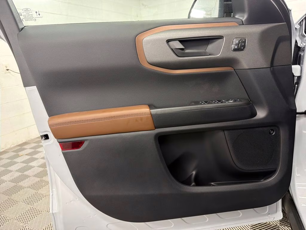 2026 SPACE WHITE Ford Bronco Sport Outer Banks 4X4 SUV
