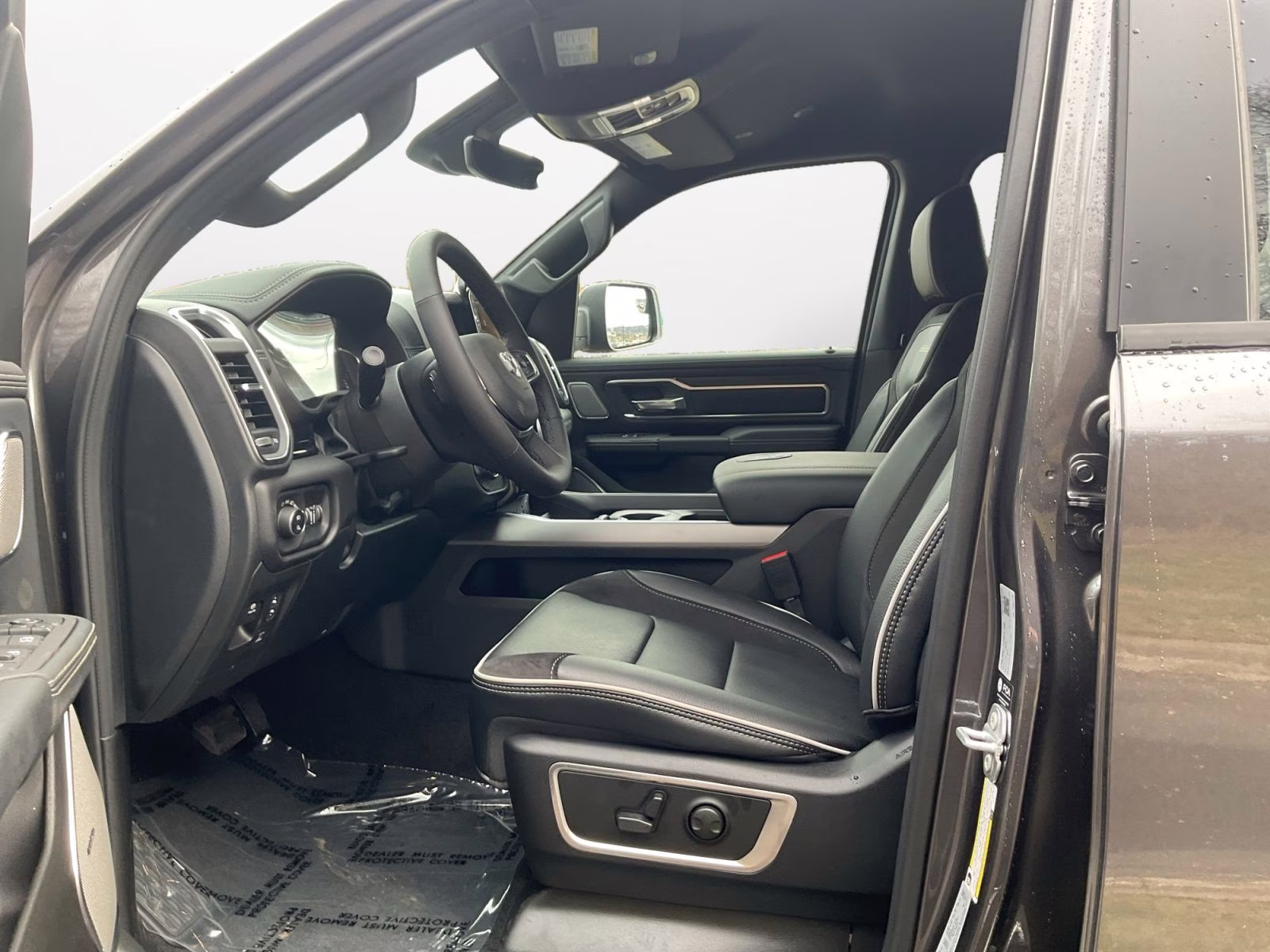 2026 Granite Crystal Metallic Clearcoat Ram 1500 Laramie 4X4 Truck