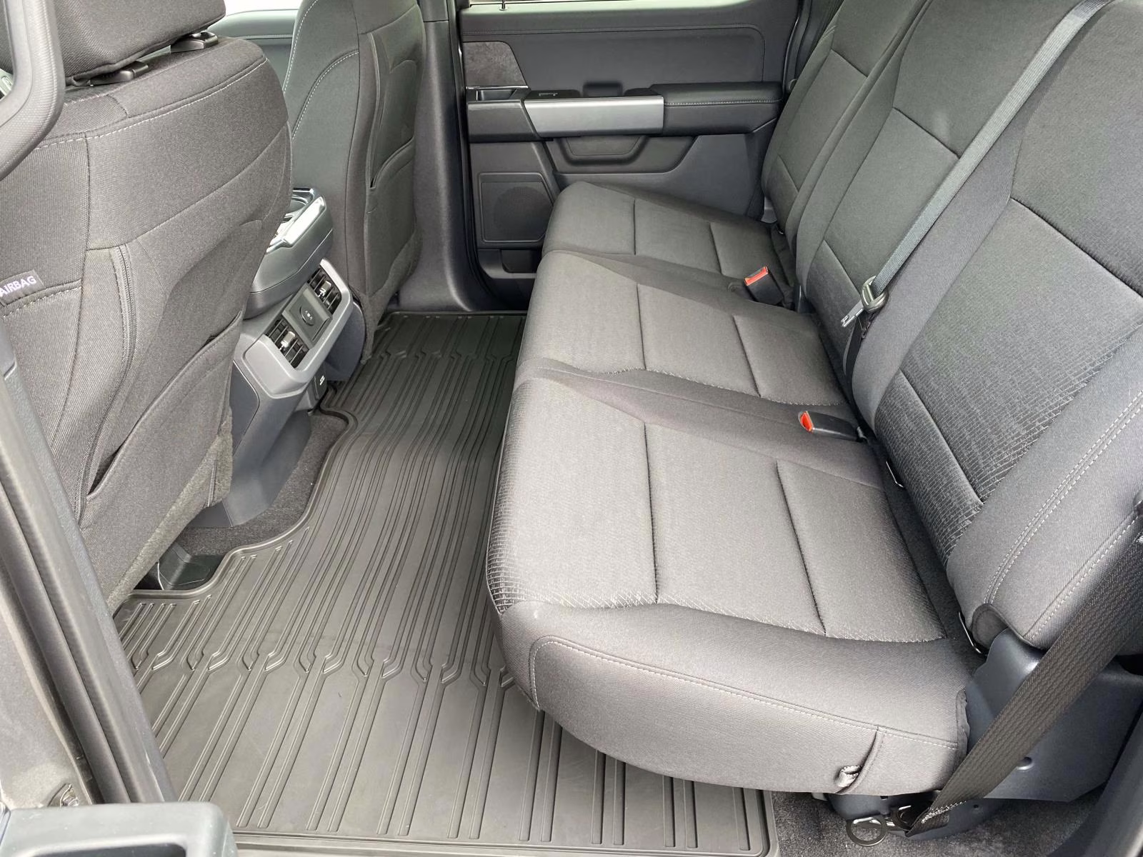 2026 Gray Metallic Ford F-150 XLT 4X4 Truck