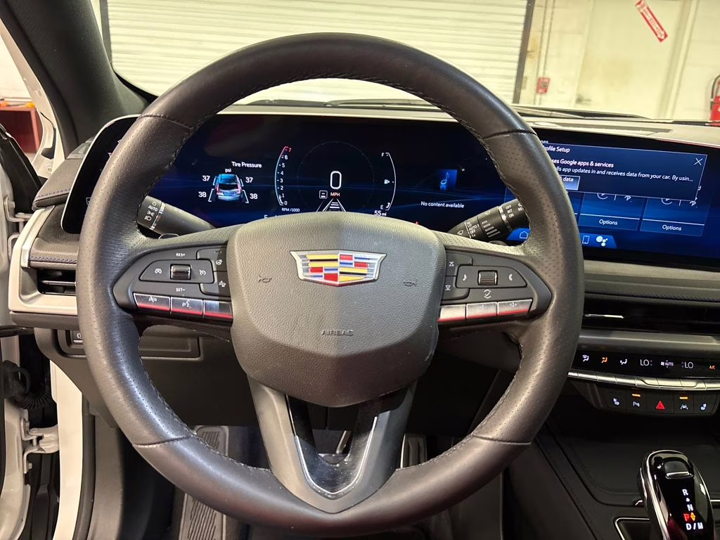 2024 Crystal White Tricoat Cadillac XT4 Sport FWD SUV