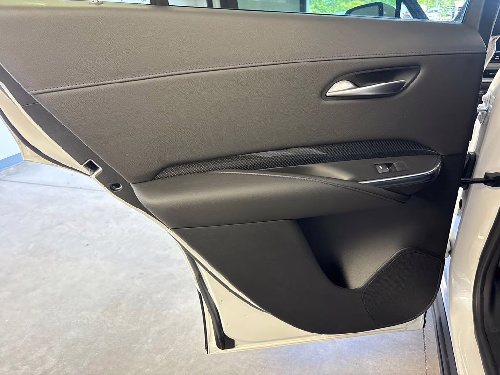 2024 Crystal White Tricoat Cadillac XT4 Sport FWD SUV