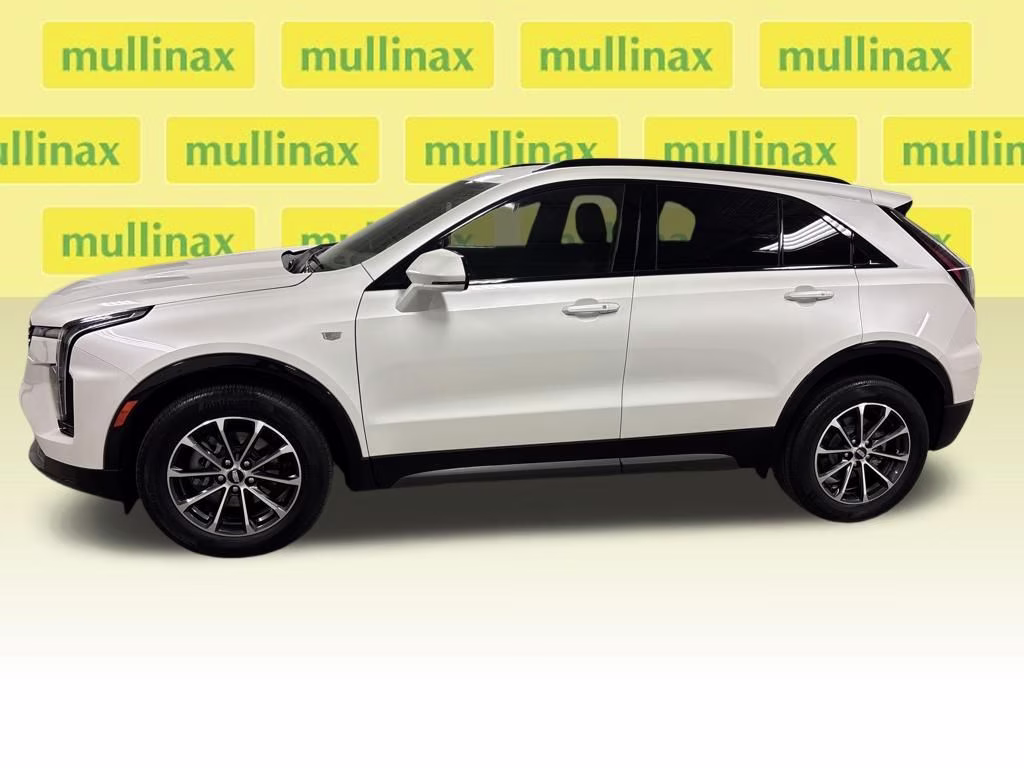 2024 Crystal White Tricoat Cadillac XT4 Sport FWD SUV