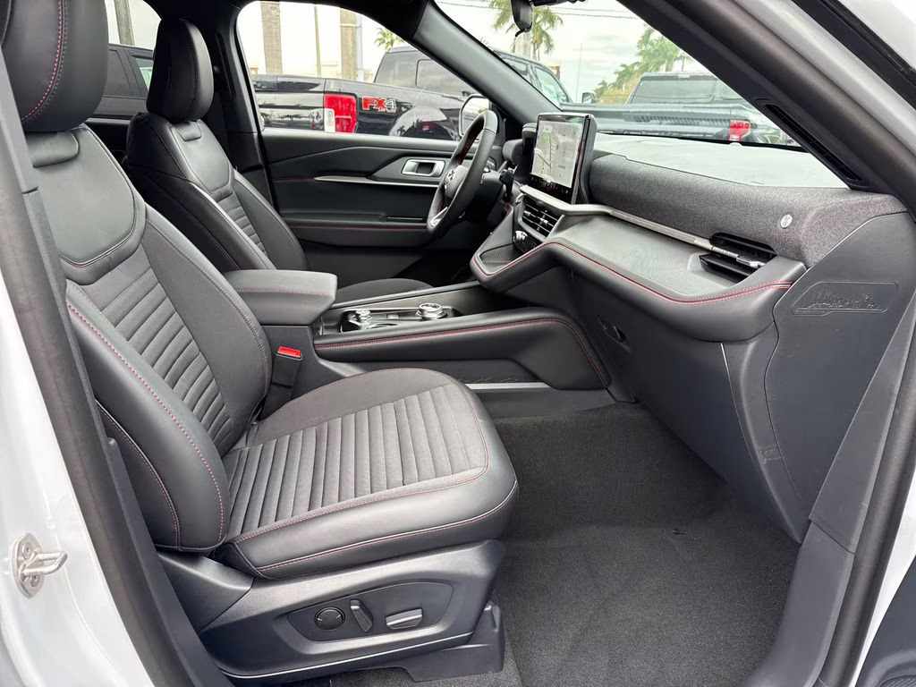 2026 Space White Metallic Ford Explorer ST-Line RWD SUV