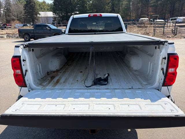 2018 Summit White Chevrolet Silverado 2500HD LT 4X4 Truck