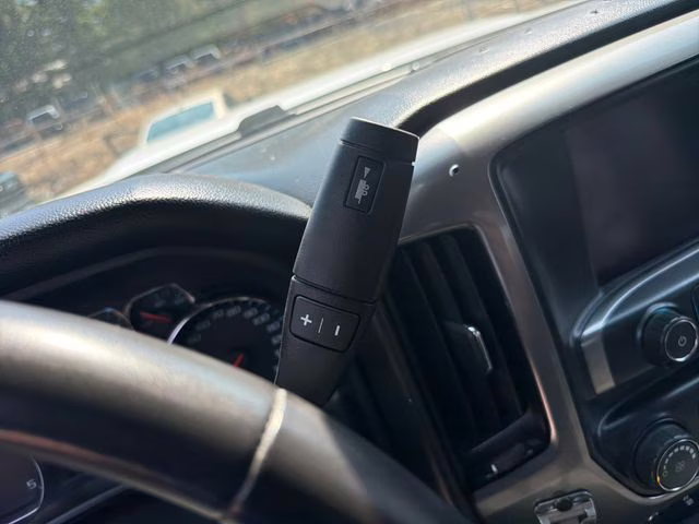 2018 Summit White Chevrolet Silverado 2500HD LT 4X4 Truck