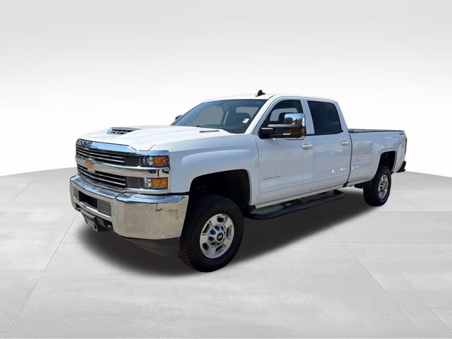 2018 Summit White Chevrolet Silverado 2500HD LT 4X4 Truck