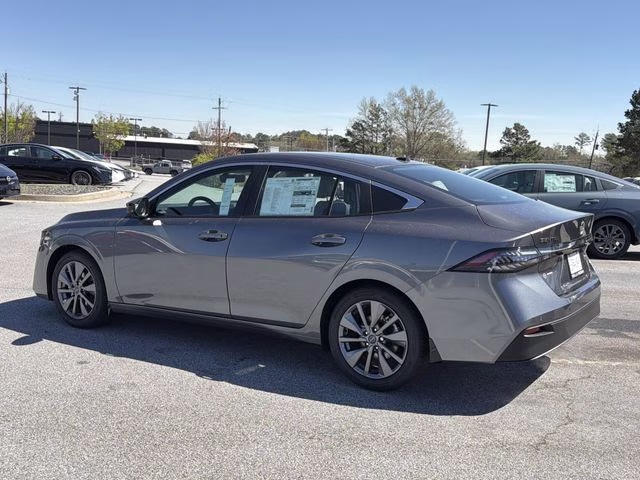 2026 Gun Metallic Nissan Sentra SL FWD Sedan