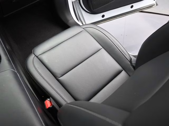 2025 Everest White Pearl Tricoat Nissan Murano SL AWD SUV