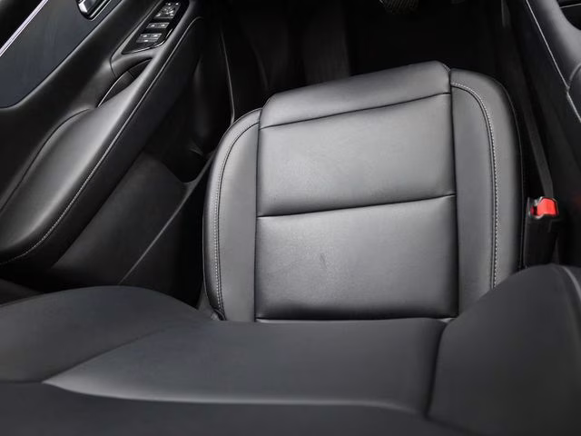 2025 Everest White Pearl Tricoat Nissan Murano SL AWD SUV