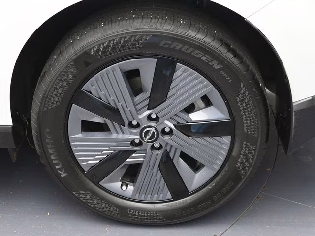 2025 Everest White Pearl Tricoat Nissan Murano SL AWD SUV