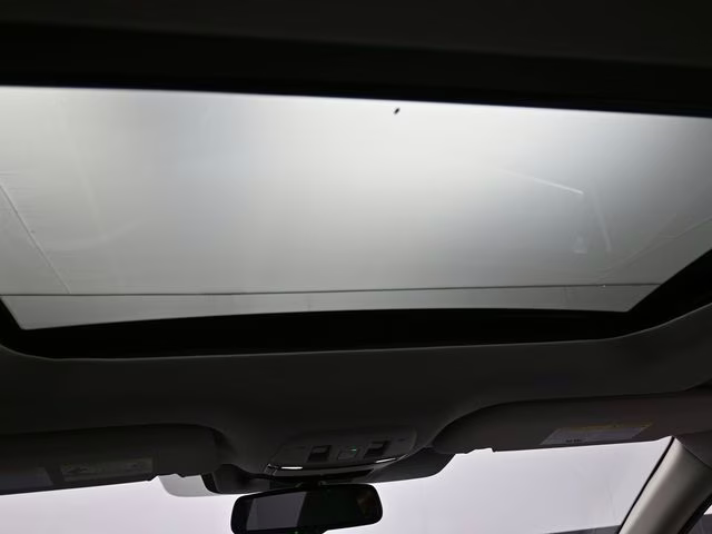 2025 Everest White Pearl Tricoat Nissan Murano SL AWD SUV