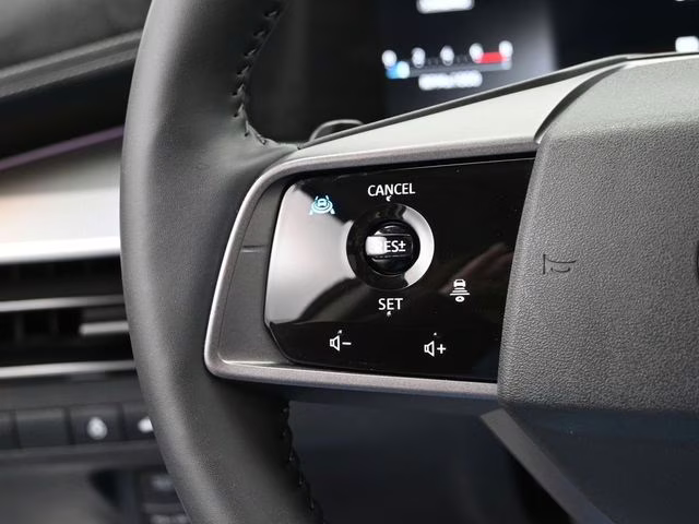 2025 Everest White Pearl Tricoat Nissan Murano SL AWD SUV