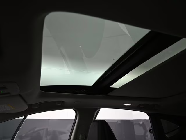 2025 Everest White Pearl Tricoat Nissan Murano SL AWD SUV