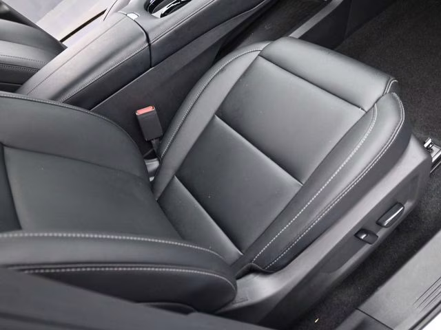 2025 Everest White Pearl Tricoat Nissan Murano SL AWD SUV