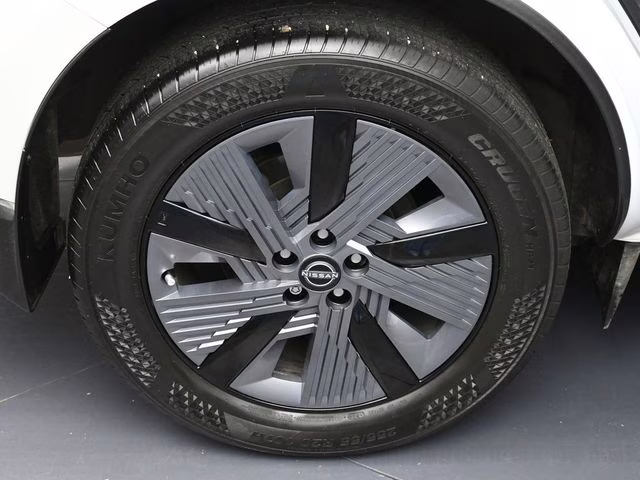 2025 Everest White Pearl Tricoat Nissan Murano SL AWD SUV