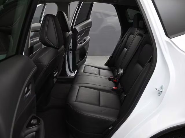 2025 Everest White Pearl Tricoat Nissan Murano SL AWD SUV