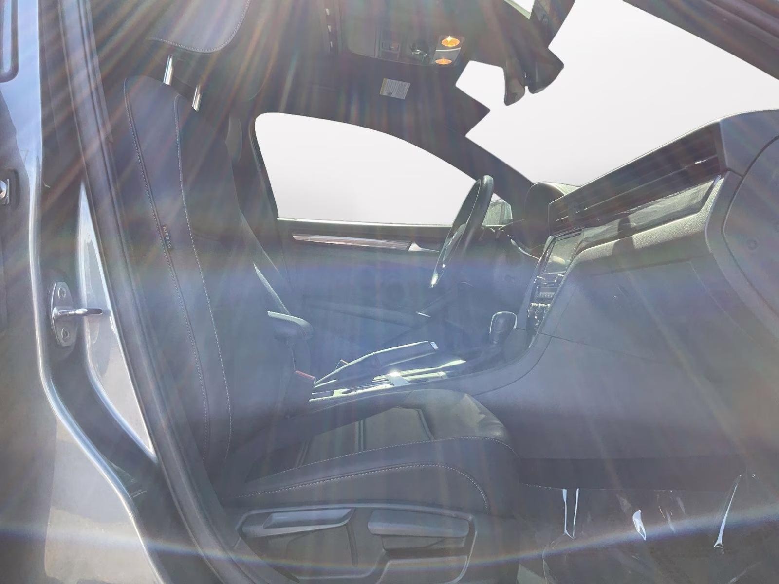 2022 Platinum Gray Metallic Volkswagen Passat 2.0T R-Line FWD Sedan