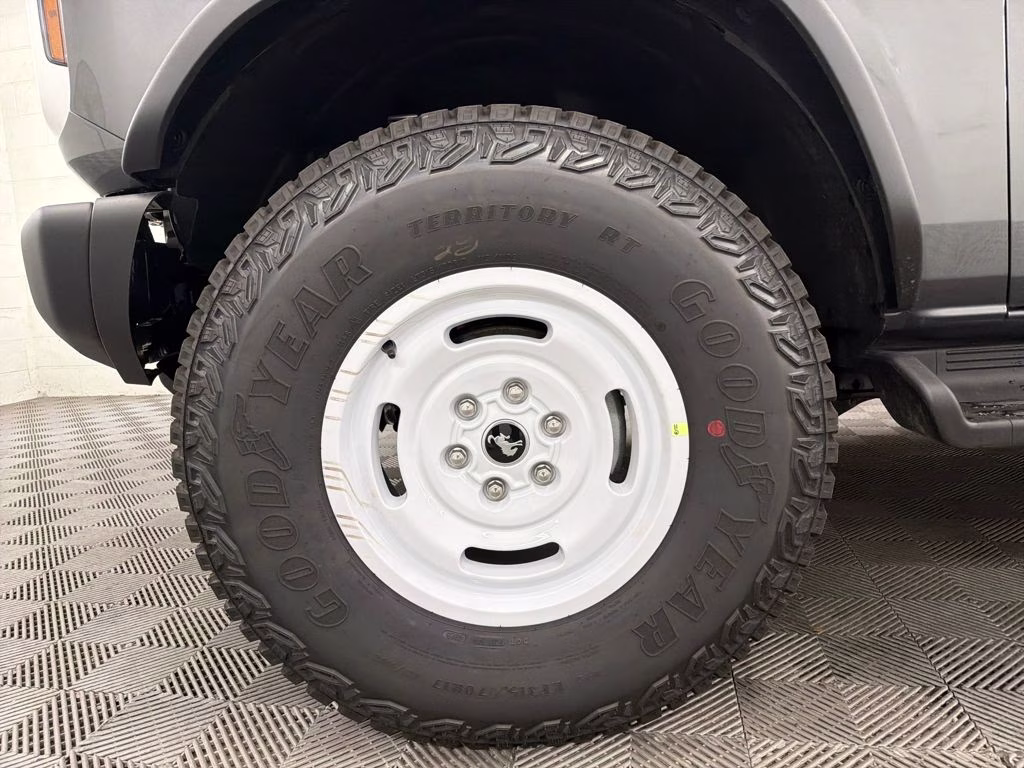 2026 CARBONIZED GRAY Ford Bronco Heritage Edition 4X4 SUV