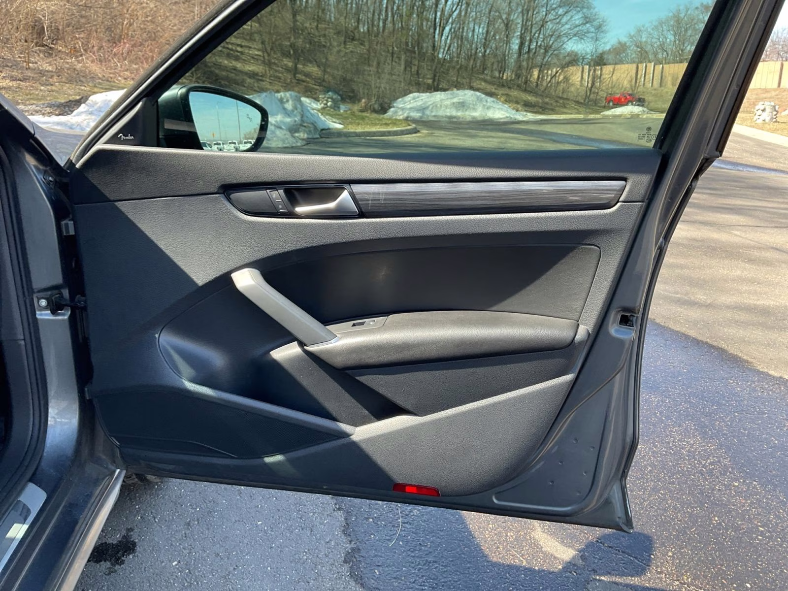 2022 Platinum Gray Metallic Volkswagen Passat 2.0T R-Line FWD Sedan