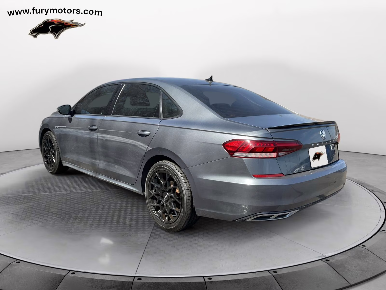2022 Platinum Gray Metallic Volkswagen Passat 2.0T R-Line FWD Sedan