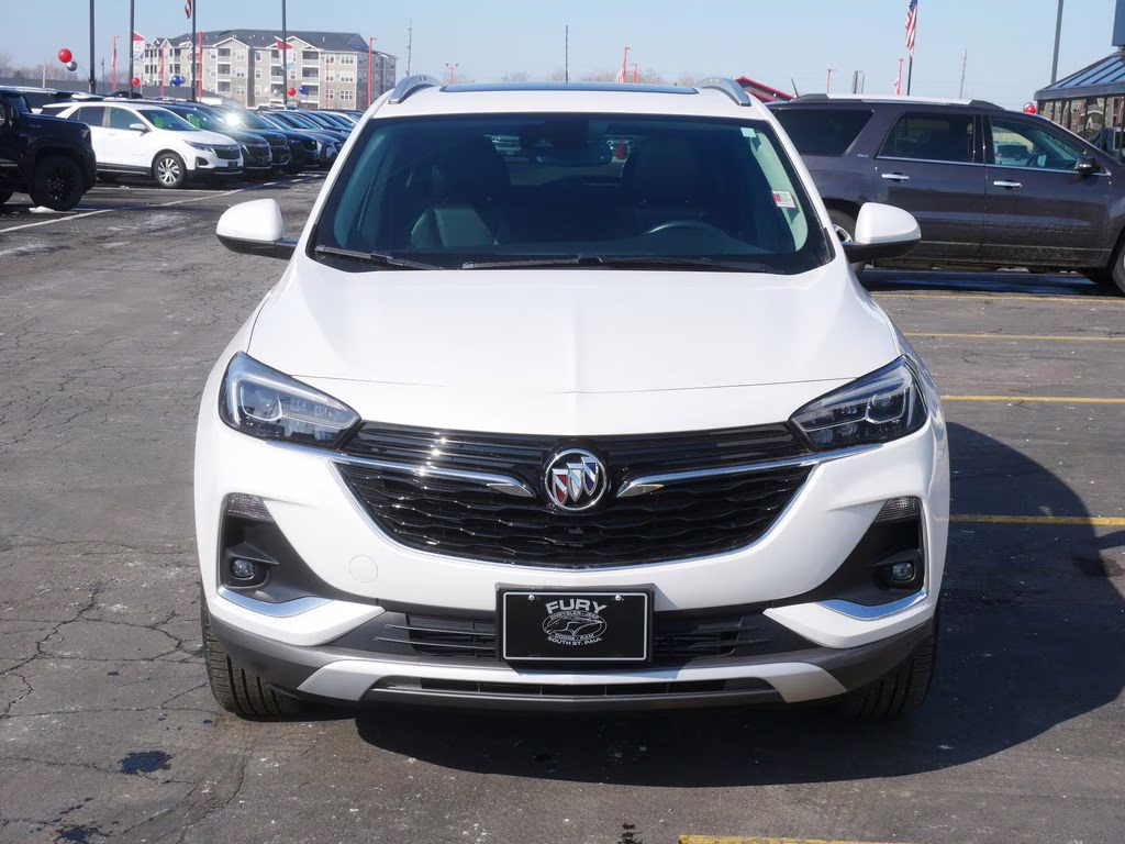 2023 White Frost Tricoat Buick Encore GX Essence AWD SUV