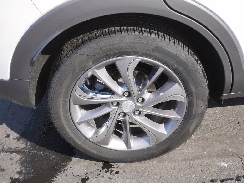 2023 White Frost Tricoat Buick Encore GX Essence AWD SUV