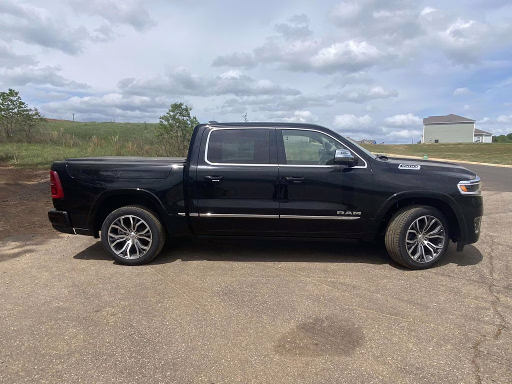2026 Diamond Black Crystal Pearlcoat Ram 1500 Tungsten 4X4 Truck