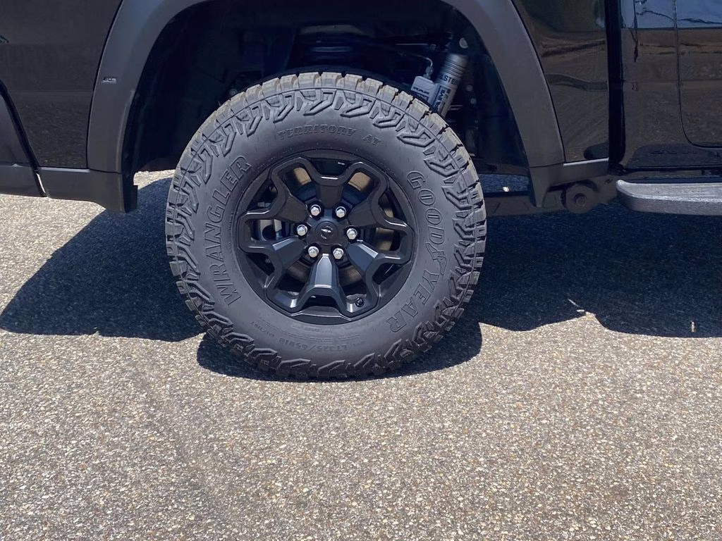 2026 Diamond Black Crystal Pearlcoat Ram 1500 RHO 4X4 Truck