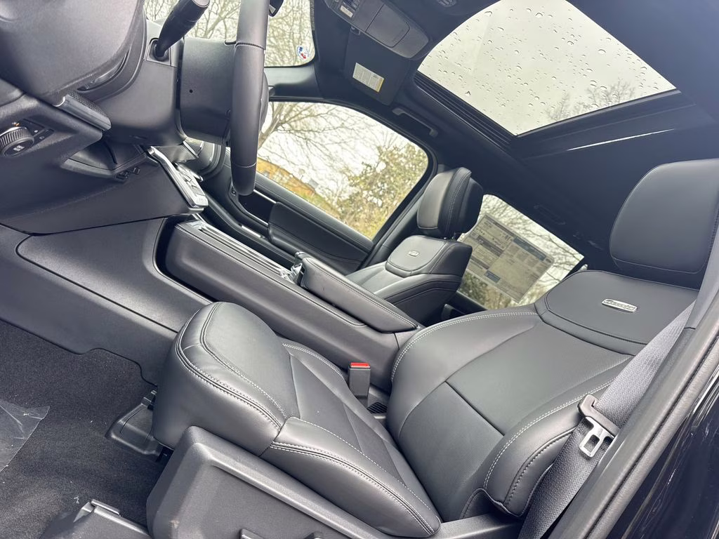 2026 Black Metallic Ford Expedition Max Platinum 4X4 SUV