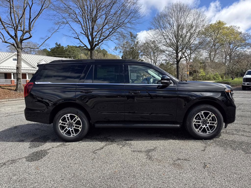 2026 Black Metallic Ford Expedition Active RWD SUV