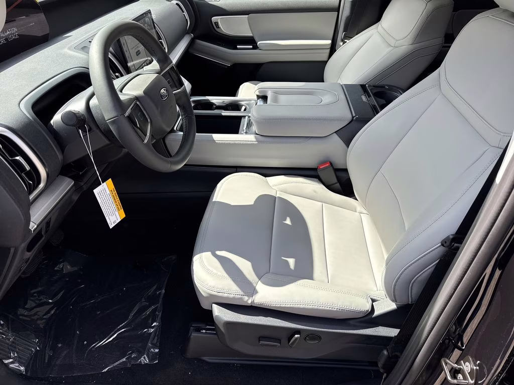 2026 Black Metallic Ford Expedition Active RWD SUV