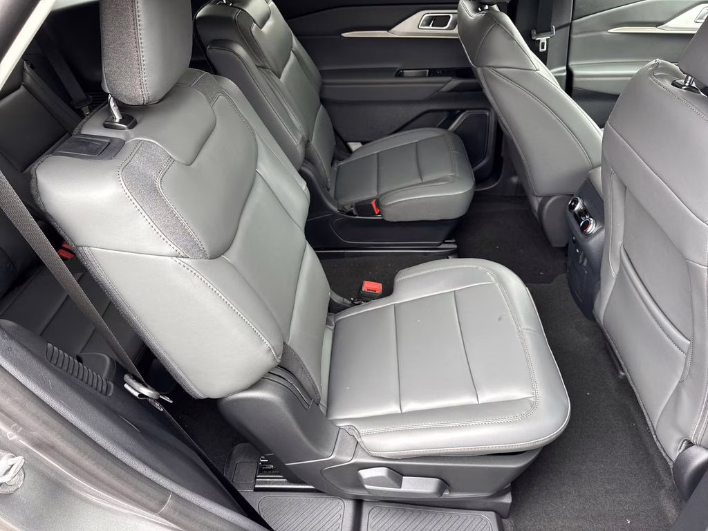 2026 Gray Metallic Ford Explorer Active RWD SUV