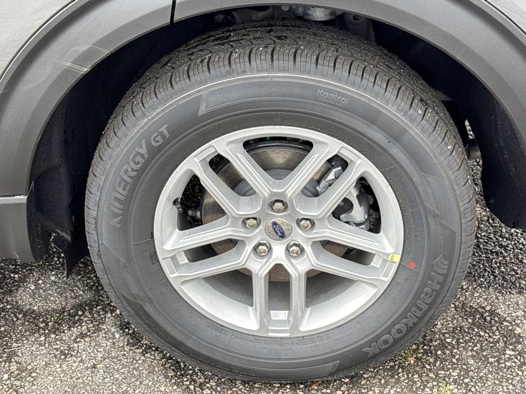2026 Gray Metallic Ford Explorer Active RWD SUV