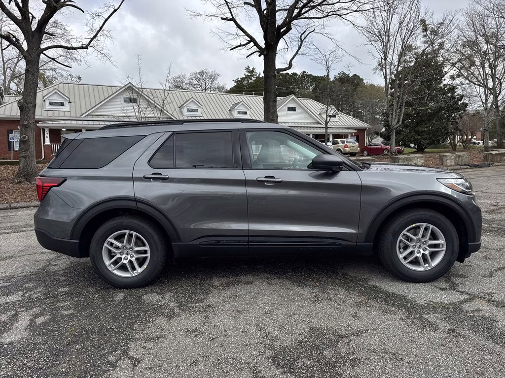 2026 Gray Metallic Ford Explorer Active RWD SUV