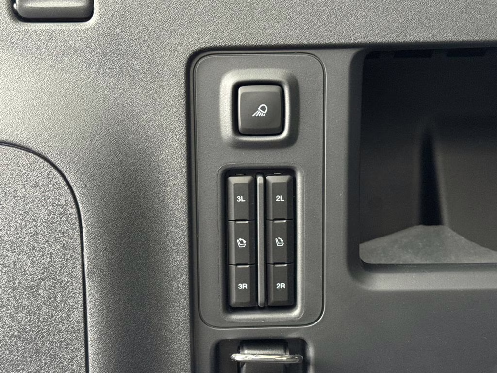 2026 Gray Metallic Ford Expedition Max Active RWD SUV