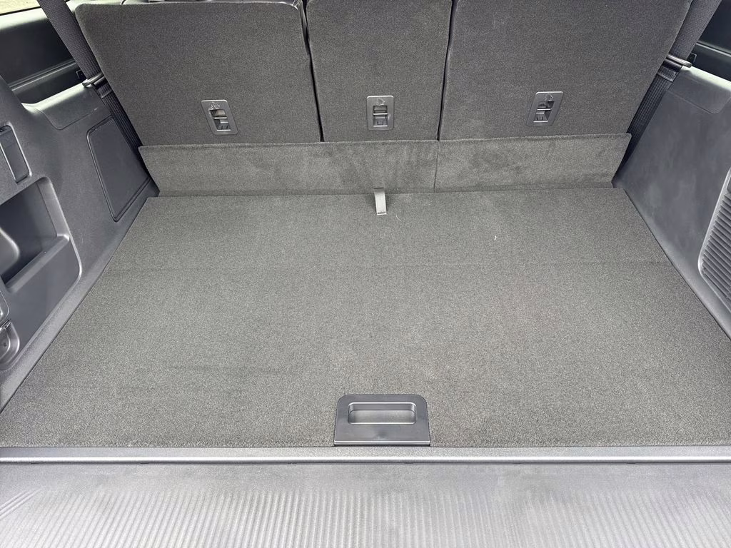 2026 Black Metallic Ford Expedition Max Platinum 4X4 SUV