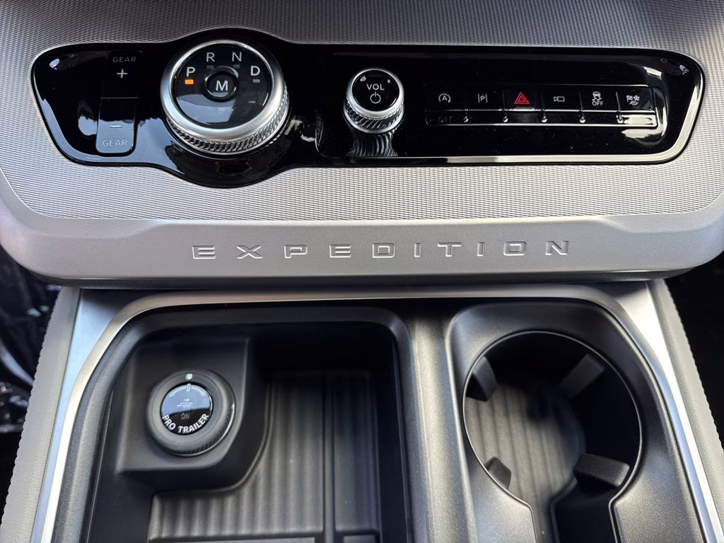 2026 Black Metallic Ford Expedition Active RWD SUV