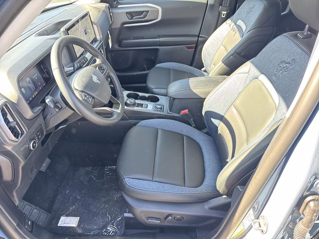 2026 Azure Gray Metallic Ford Bronco Sport Outer Banks 4X4 SUV