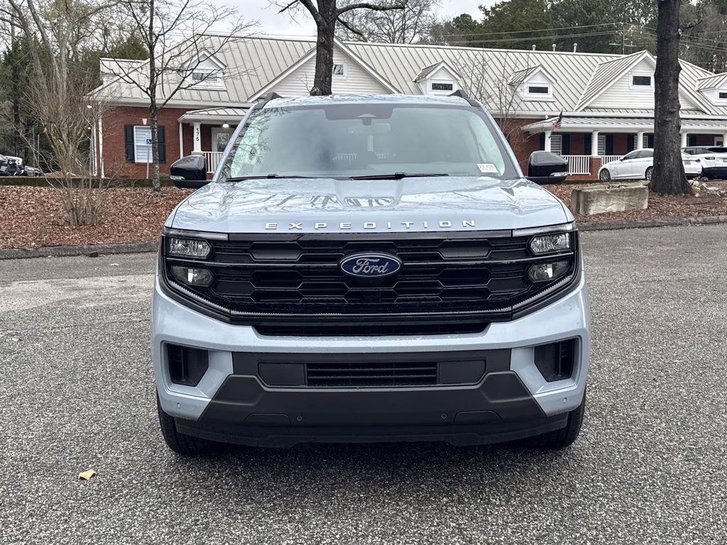 2026 Gray Metallic Ford Expedition Max Active RWD SUV